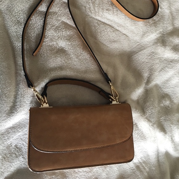 Handbags - Tan crossbody or handle purse-like new